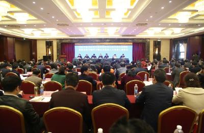 市人大常委会举行习近平总书记关于坚持和完善人民代表大会制度重要思想专题学习暨全市县乡人大负责人座谈会