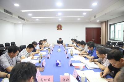 市人大常委会党组中心组开展集中学习