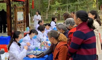 健康扶贫在行动 “送医上门”暖人心