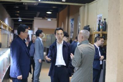 政协来屈家岭开展“加快发展文旅产业擦亮运动休闲城市名片”调研