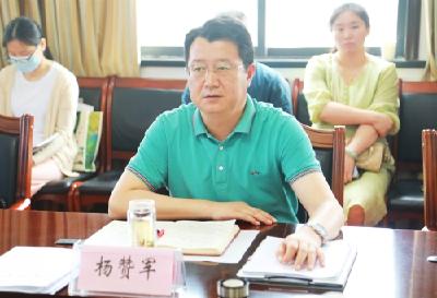 屈家岭管理区召开“带项目带方案”招商培训暨重点工作部署会