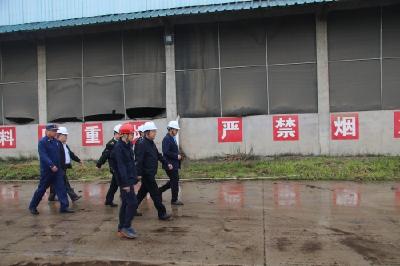 易俊洲开展“五一”节前安全生产检查工作